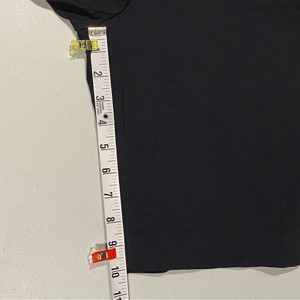 Briggs Black Stretch Pull-On Bermuda Shorts, size 6 - Picture 7 of 10